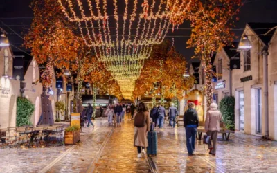 Las luces de Navidad brillan con fuerza en París